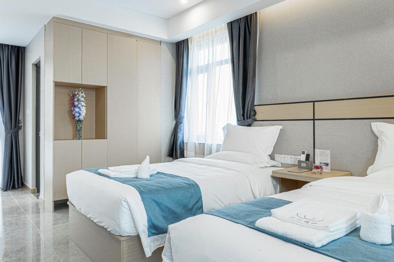 Ark Hotel Phnom Penh Esterno foto