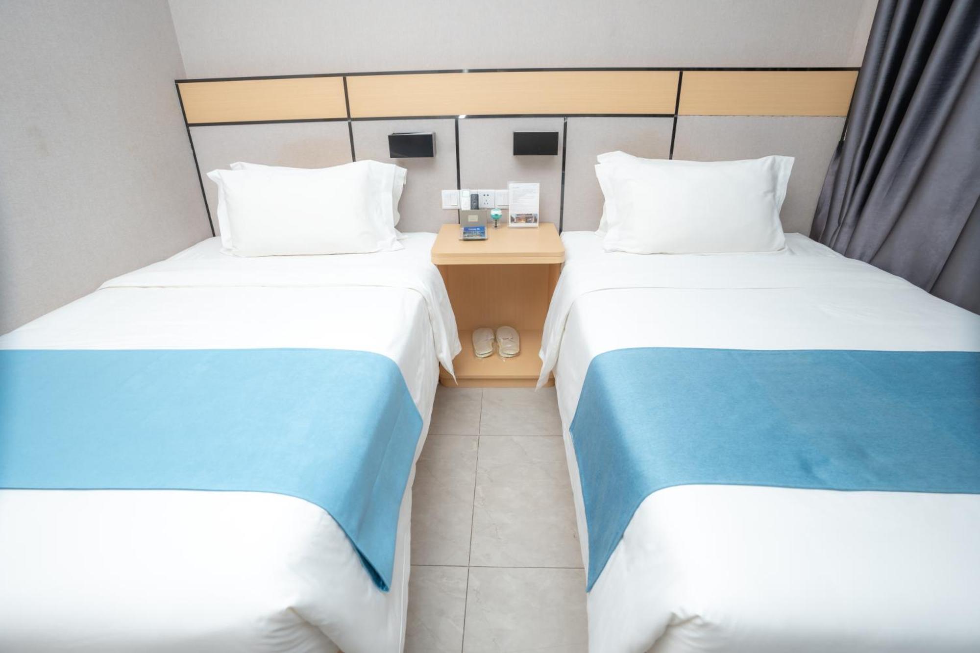 Ark Hotel Phnom Penh Esterno foto