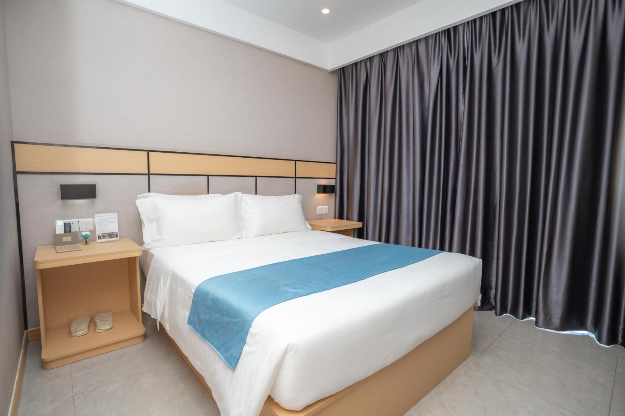 Ark Hotel Phnom Penh Esterno foto
