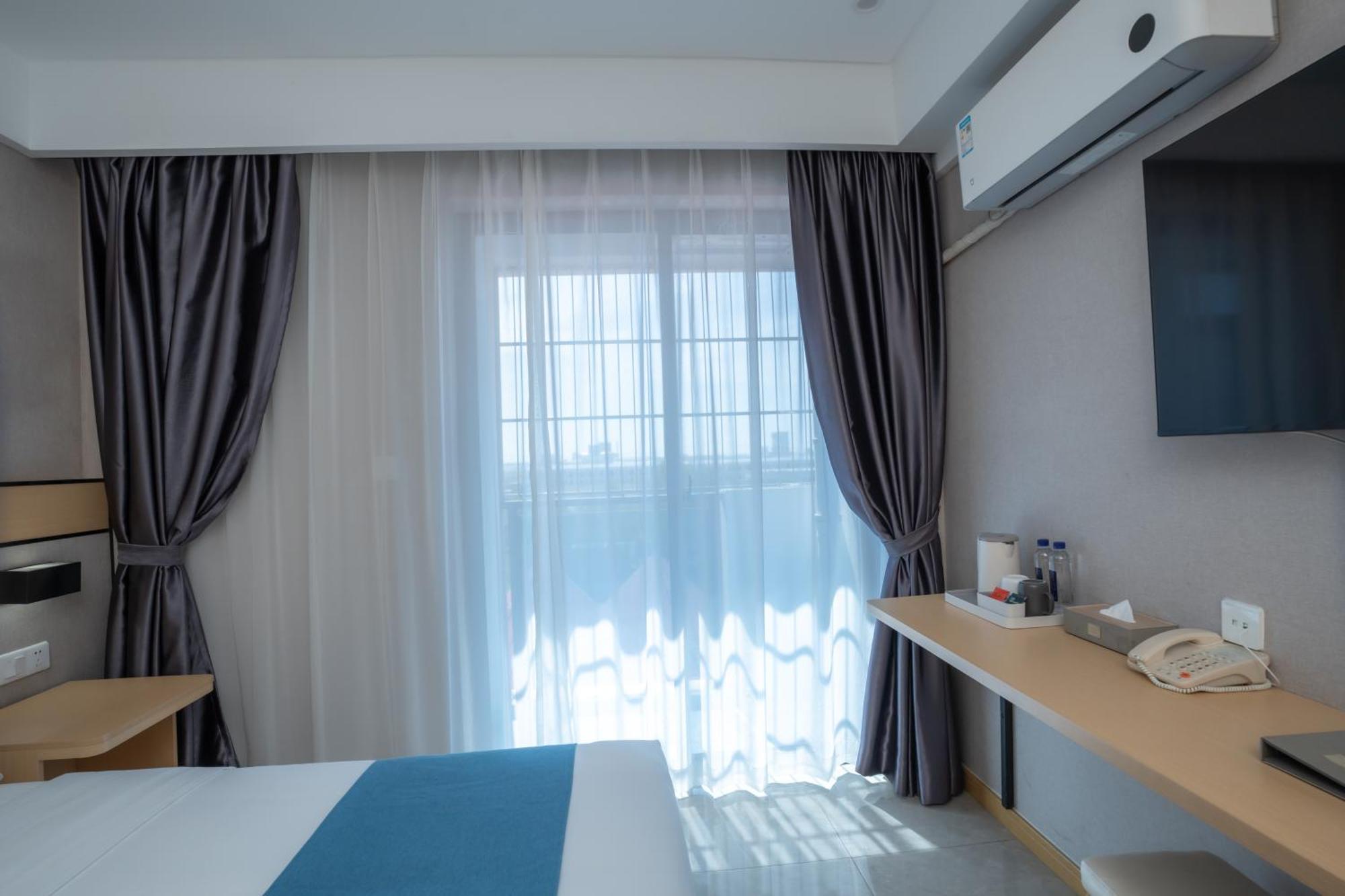 Ark Hotel Phnom Penh Esterno foto